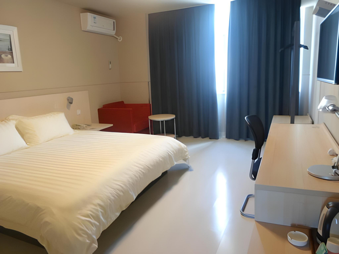 Bedroom 2, Jinjiang Inn Yancheng Xiangshui Huanghe Road, Yancheng