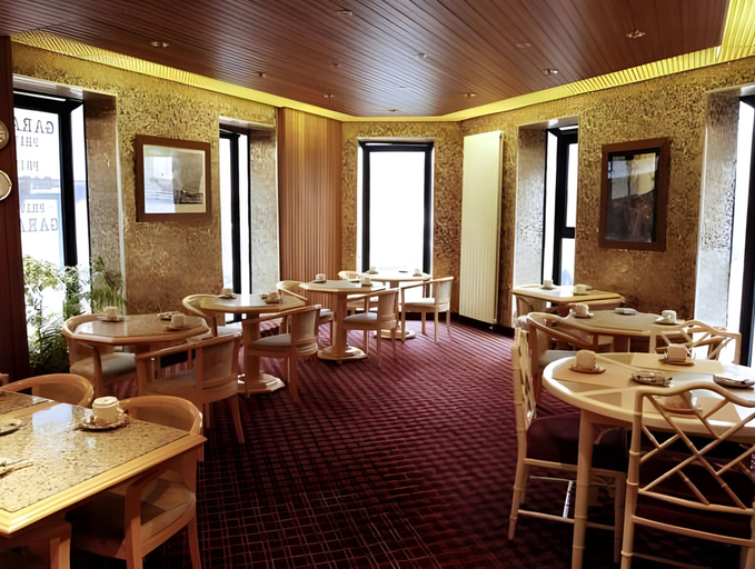 Food & Drinks 4, Hotel Des Falaises, Seine-Maritime