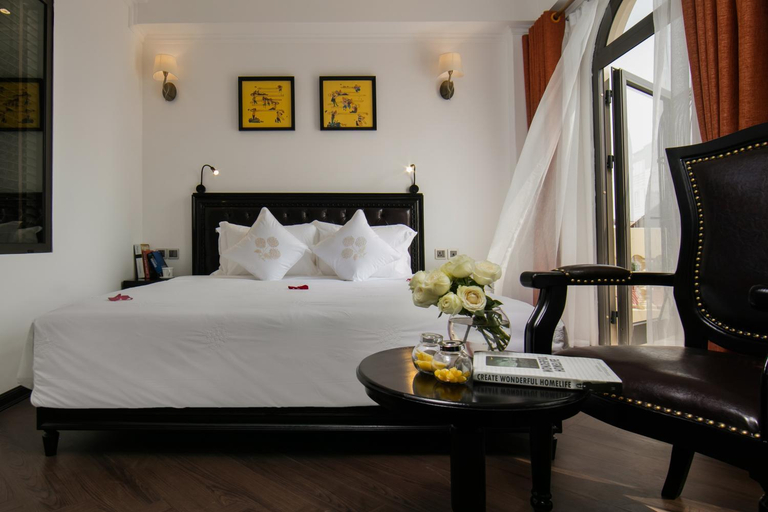 Bedroom 12