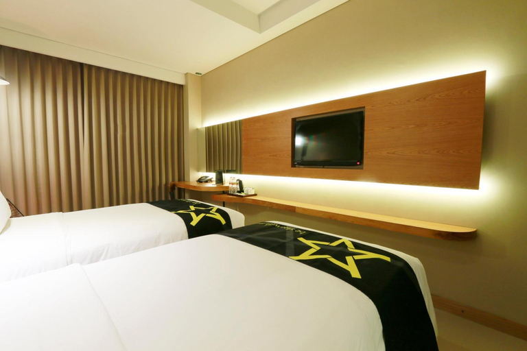 Bedroom 10