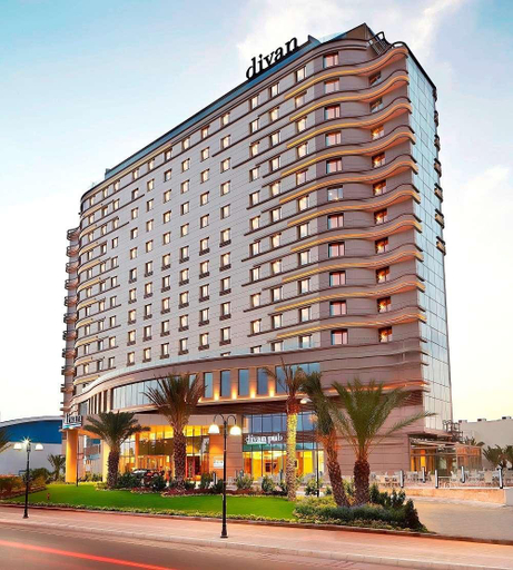 Others 5, Divan Mersin, Merkez