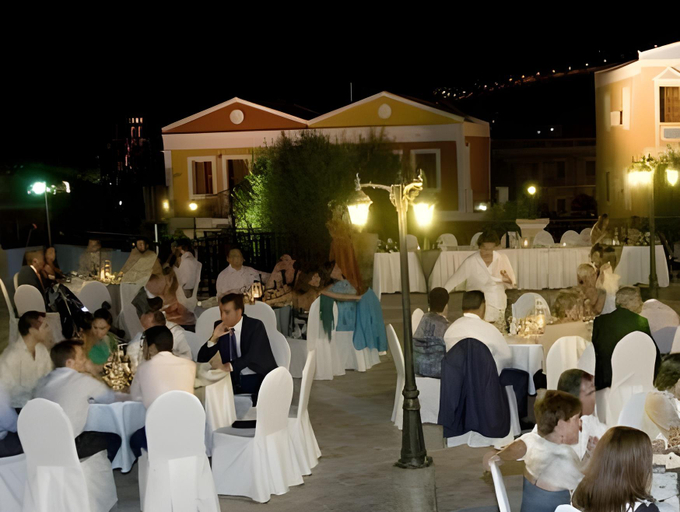 Food & Drinks 5, Opera House Hotel, South Aegean