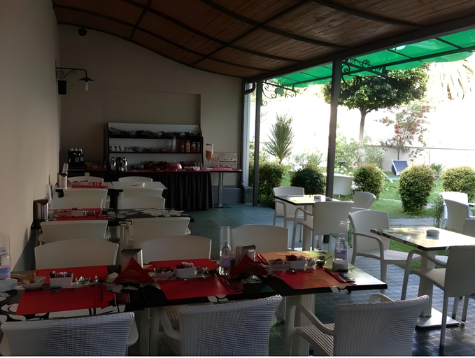 Food & Drinks 5, Villa Vittoria, Vibo Valentia
