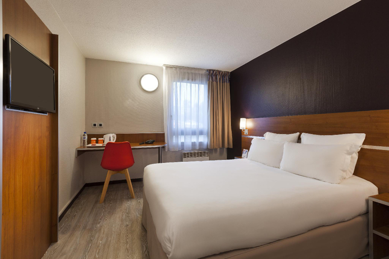 Bedroom 3, Comfort Hotel Linas - Montlhery, Essonne