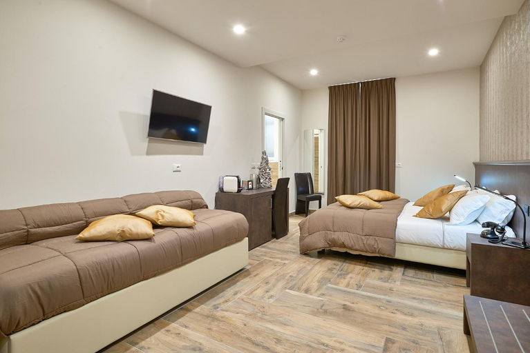 Bedroom 9