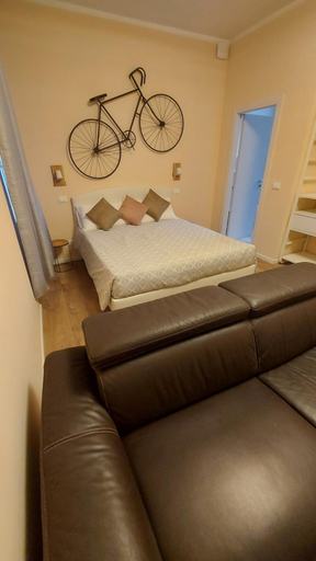 Bedroom 9