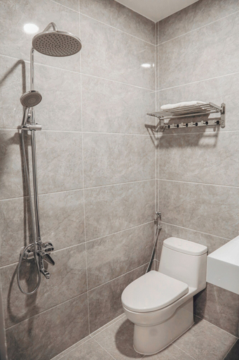 Bathroom 3, Vinh Tuan Hotel, Đà Lạt