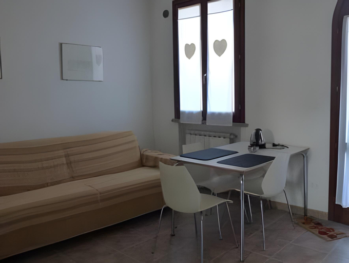 Public Area 2, La Fonte degli Angeli, Livorno