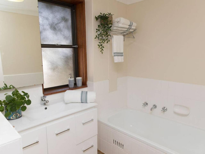Bedroom 3, Taranaki Beach House, Port Macquarie-Hastings - Pt A