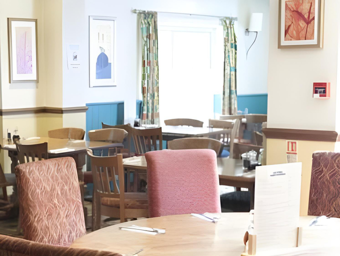 Food & Drinks 4, Avon Causeway Hotel, Dorset