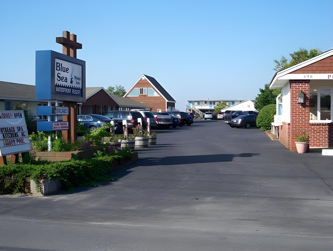 Others 5, Blue Sea Motor Inn, Barnstable