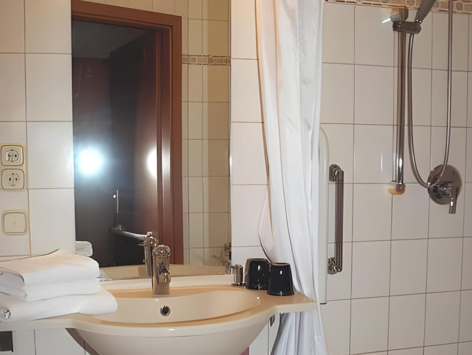 Bathroom 5, Keramik Hotel Rheinsberg, Ostprignitz-Ruppin
