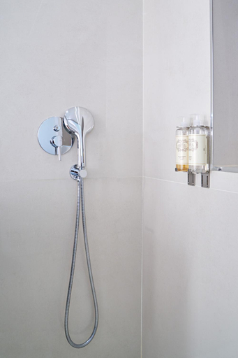 Bathroom 2, Rio da Vila, Porto