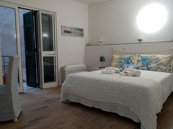 Bedroom 12