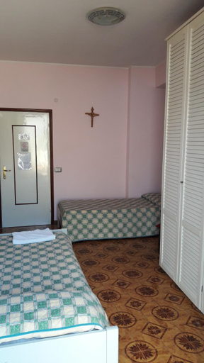 Others 4, B&B I Lazzarini, Bergamo