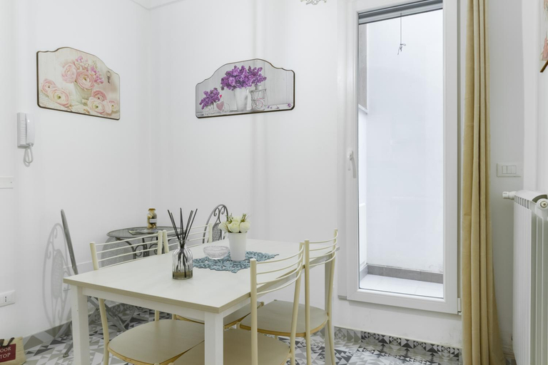 Others 4, Maison Rudy - by Annet, Lecce