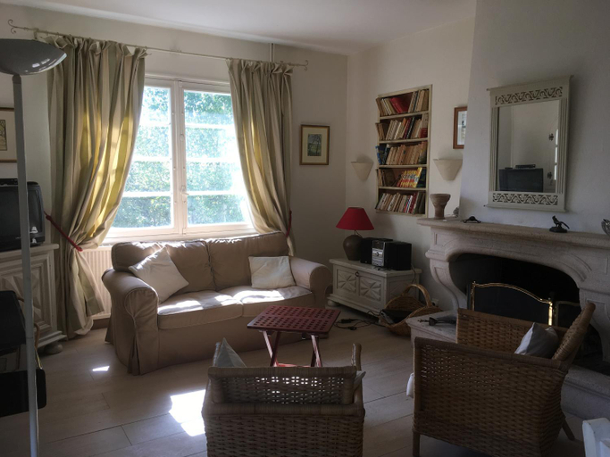 Facilities 5, Villa Pagnol, Gironde