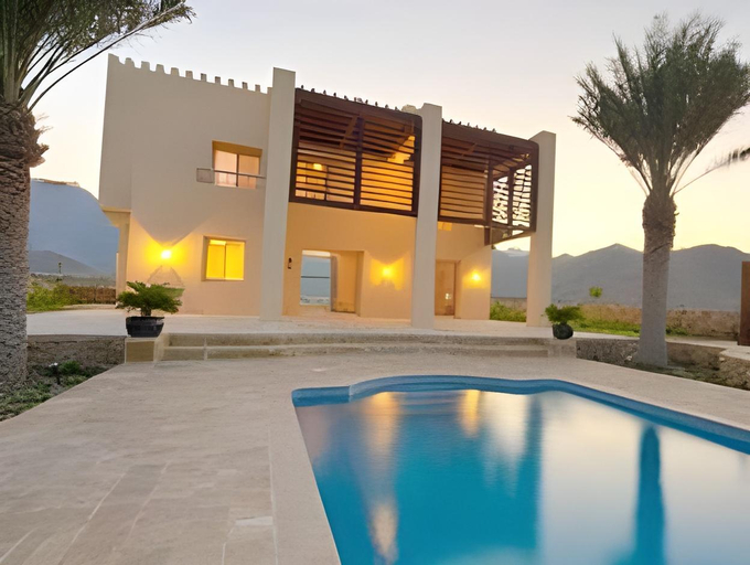 Sport & Beauty 2, Le Sifah Resort Apartment, Quriyat