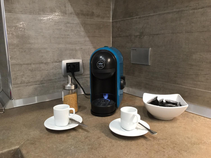 Food & Drinks, San Pietro Vatican Apartments, Rome