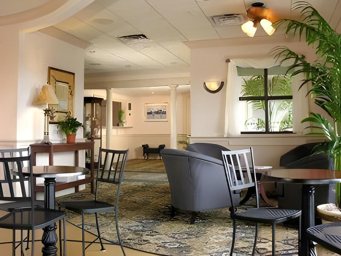 Public Area 3, Anchorage Inn & Suites - Portsmouth, Rockingham