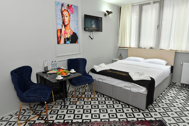 Bedroom 5, Karun Çıkmazı, Beyoğlu