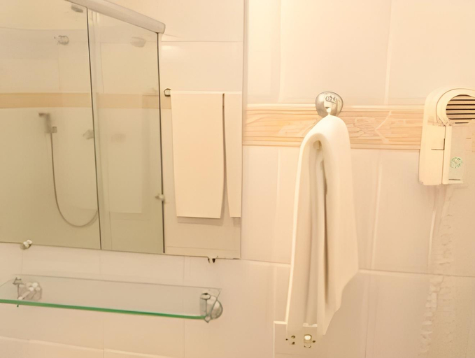 Bathroom 4, Hotel Porto Di Mare, Ubatuba
