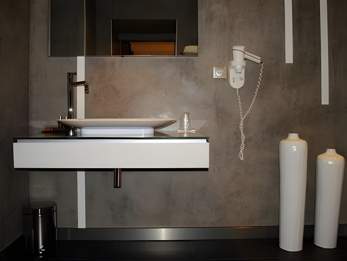 Bathroom 4, SantaTeresa Hotel, Corse-du-Sud