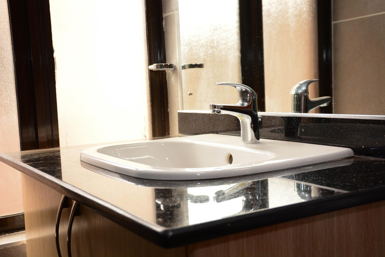 Bathroom 4, Stay.Plus Westlands Penthouse, Dagoretti North
