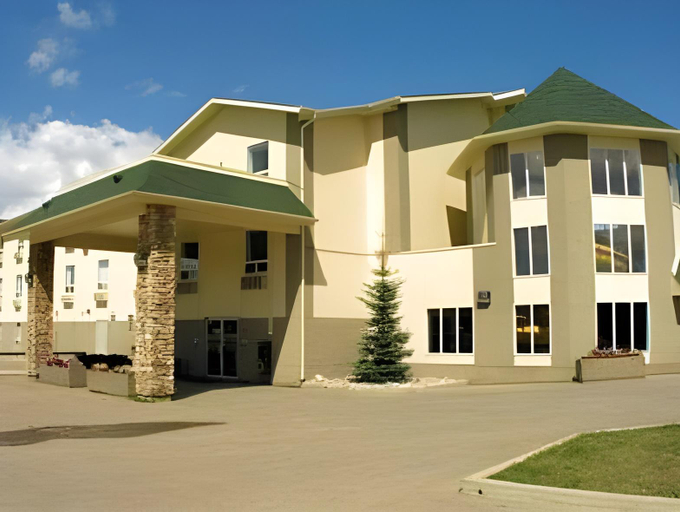 Exterior & Views 2, Super 8 by Wyndham Slave Lake, Division No. 17