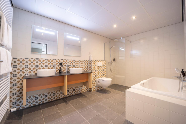 Bathroom 5, Fletcher Landhotel De Borken, Westerveld