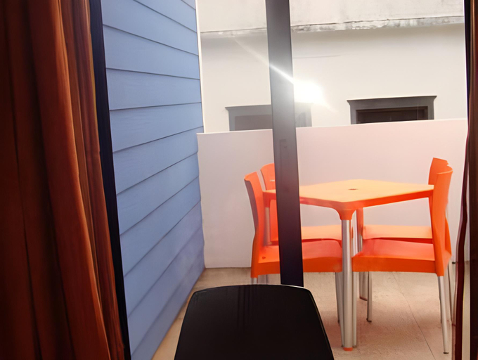 Others 5, Apartamentos Kosmos, Horta