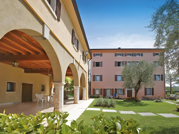 Others 3, Residence La Filanda, Verona