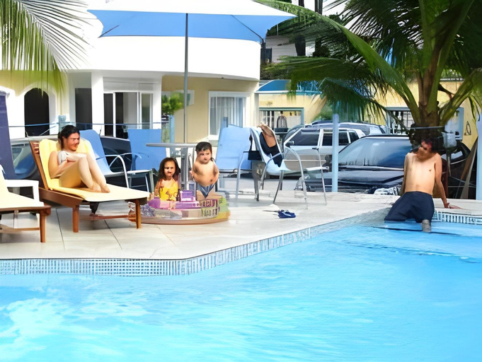 Sport & Beauty 4, Hotel Pousada Iracemar - Piscina Aquecida, Guarujá