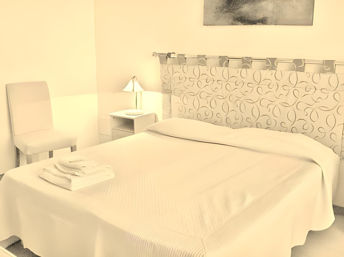 Bedroom 3, Eremes Rooms & Apartments, Cuneo