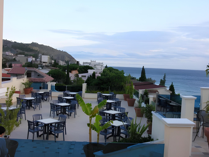 Food & Drinks 5, Gardenia Hotel, Reggio Di Calabria