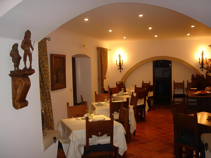 Food & Drinks 2, Casa Amarela TH & National Monument, Castelo de Vide