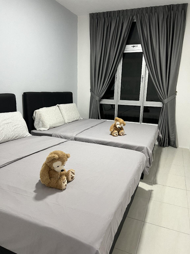 Bedroom 2, Ipoh Town Anderson Hana Suite 7 paxs 2R2B, Kinta