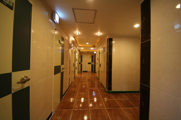 Others 3, Ivy House, Seongnam
