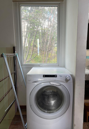 Bathroom 12