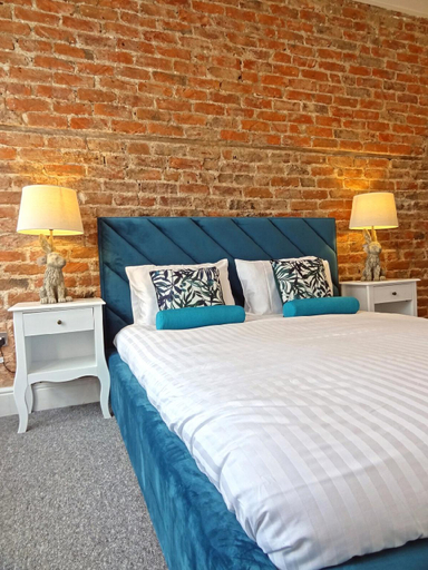 Others 4, Sea Coast Apartment by Seaside Llandudno, Conwy