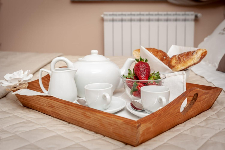 Food & Drinks 5, B&B IL CASALETTO, Rome