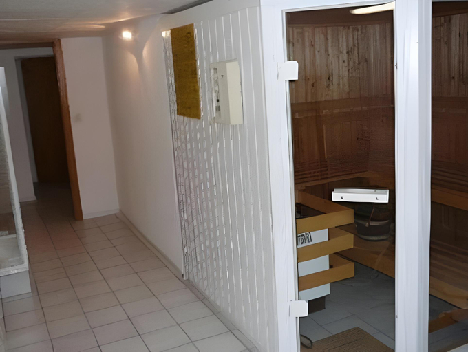 Others 5, Haus Drei Tannen, Lippe