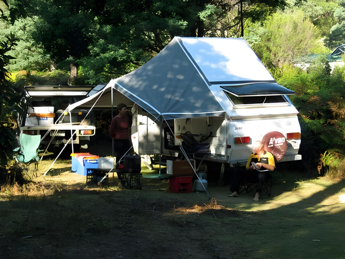 Others 5, Huon Bush Retreats, Huon Valley