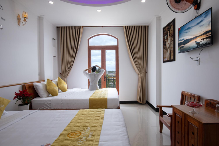 Bedroom 9