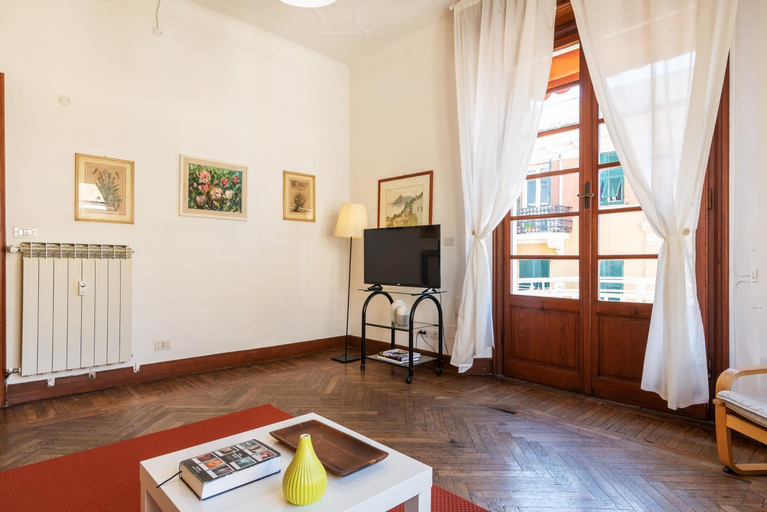 Others 5, Decana Flexyrent Apartment, Genova