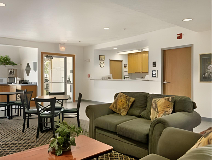 Public Area 2, Quality Inn Noblesville-Indianapolis, Hamilton