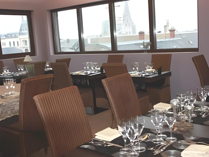 Food & Drinks 3, L'HOTEL de CHARTRES - LOGIS, Eure-et-Loir