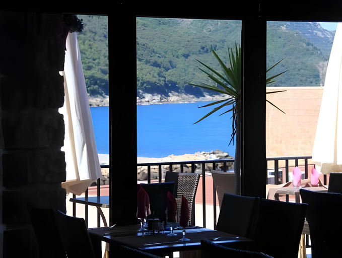 Food & Drinks 5, Brise de Mer, Corse-du-Sud