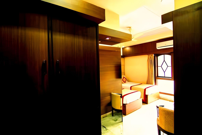 Bedroom 3, Gulshan International Hotel, Kolkata