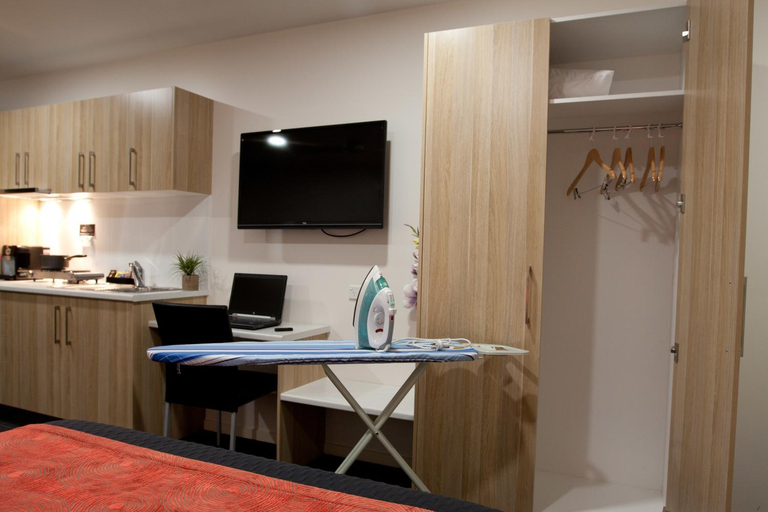 Dining Room 5